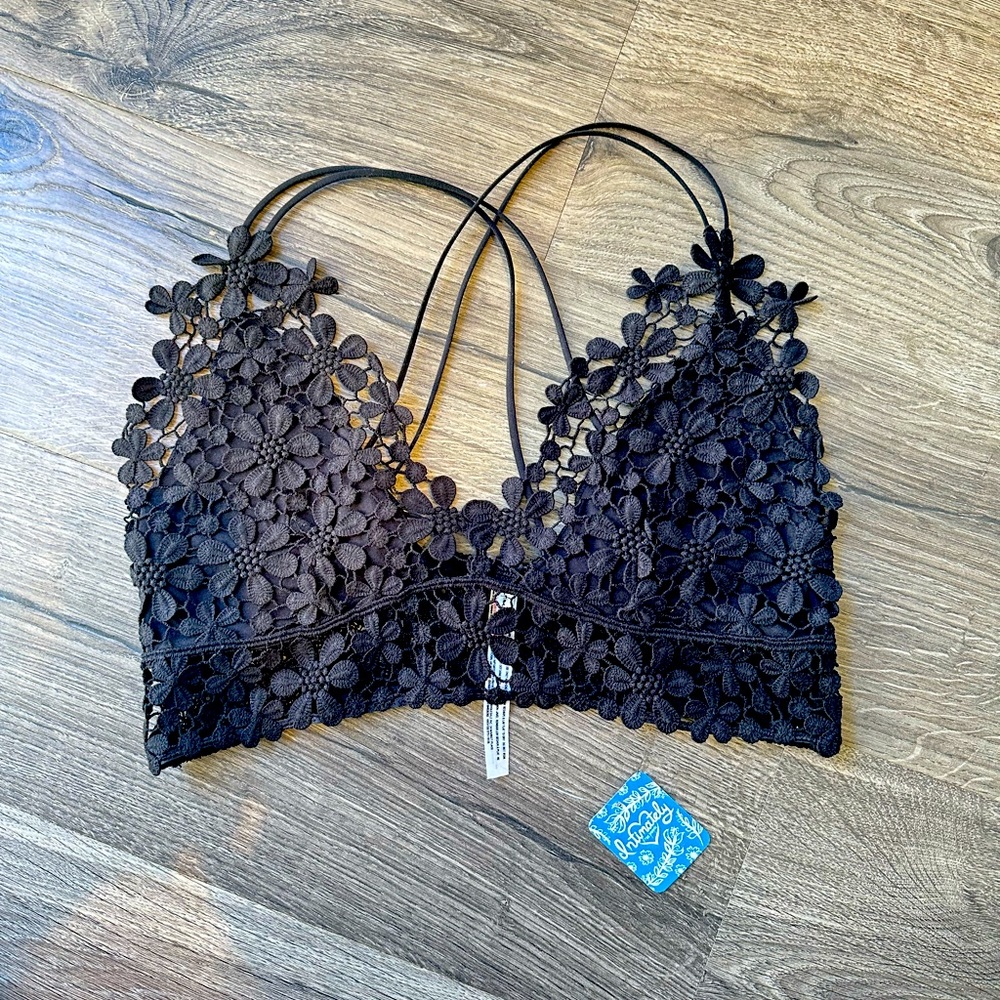 NWT Free People Floral Crochet Bralette Bra Top - Black L Large